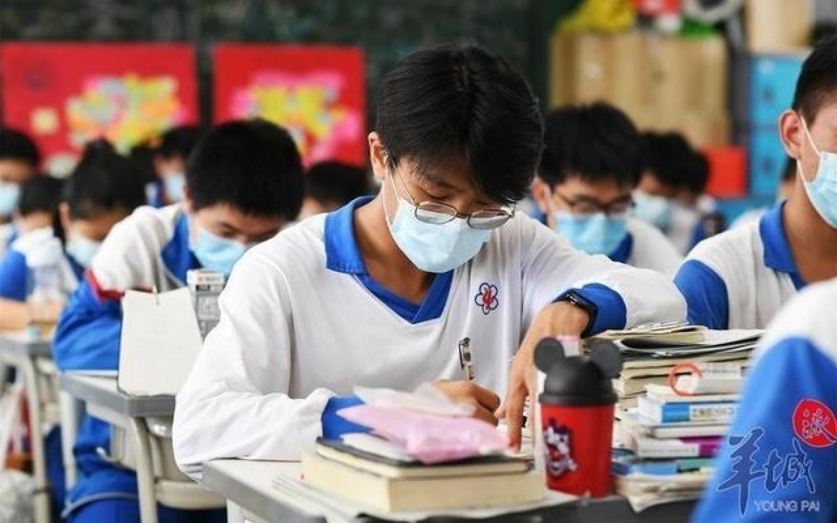 Trung Quốc bùng phát dịch cúm A, học sinh nhiều trường phải nghỉ học